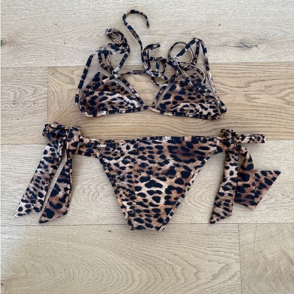 No Brand - Leopard Print Mesh Cut Out Bikini Top & Bottoms in Brown & Black - Picture 3 of 3